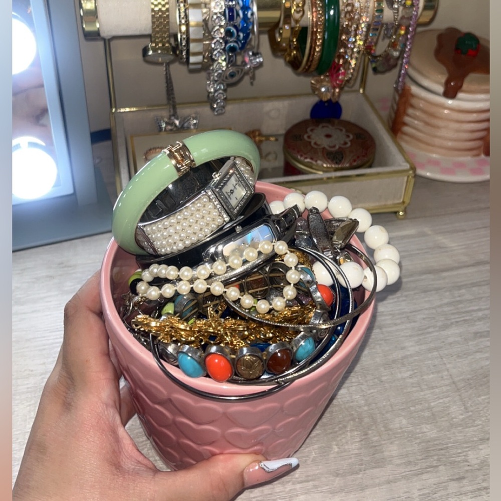 Mystery jar of watches & bangles